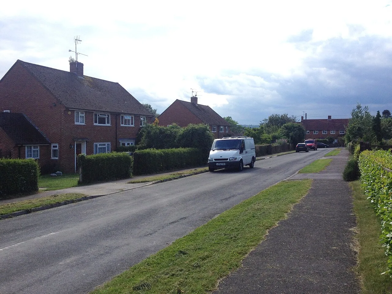 Kemsing fire: eight engines sent as Collet Road blaze spread