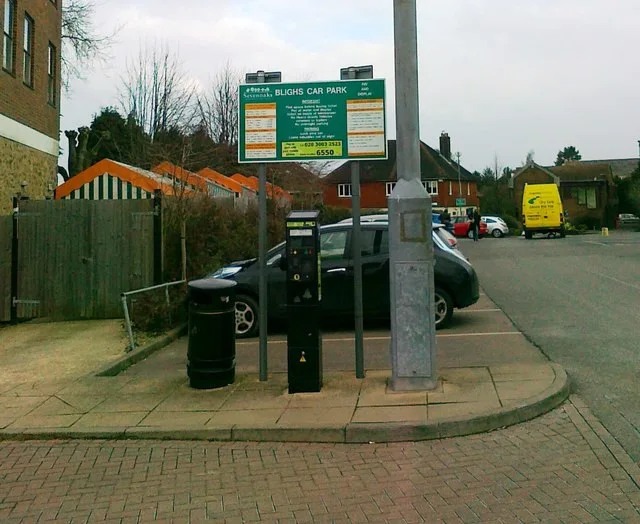 Sevenoaks parking freeze agreed, cash users to be consulted
