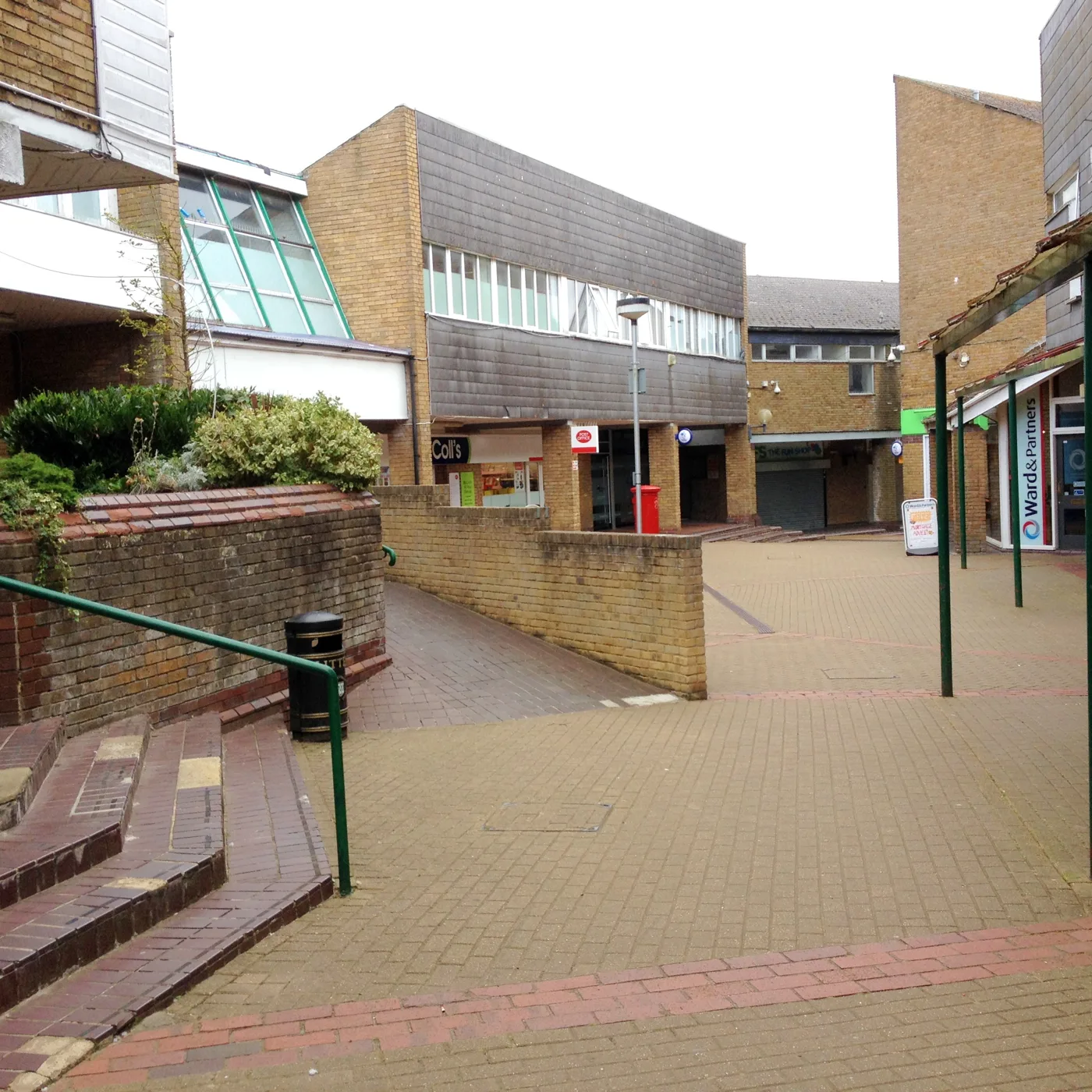 The Row, the shopping parade at New Ash Green