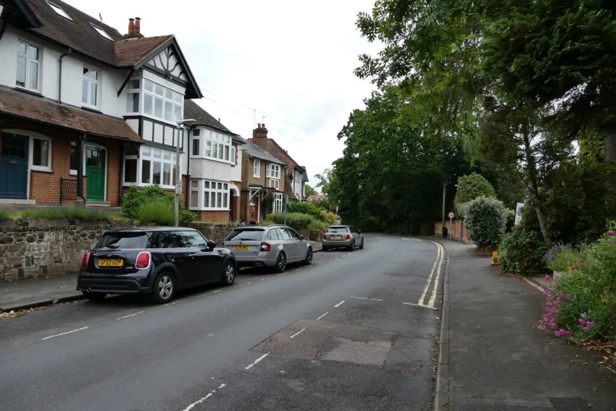 Houses along Hitchen Hatch Lane, Sevenoaks