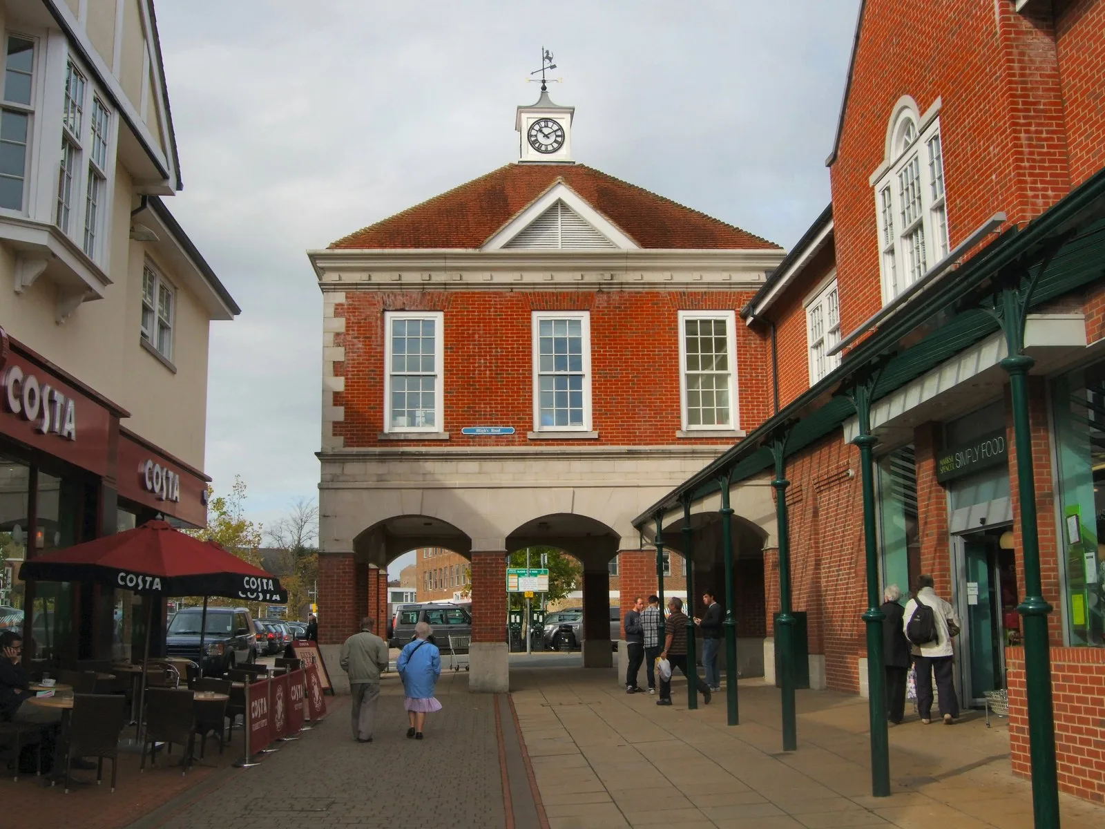 Bligh's Meadow shopping area, Sevenoaks